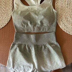 AYBL Olive Seamless Activewear Set